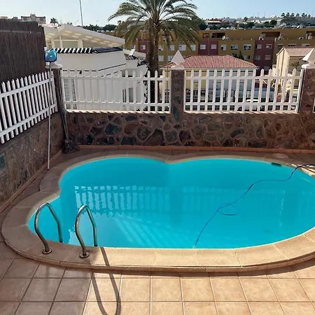 Agradable Con Piscina 4 Dormitorios Villa San Bartolome de Tirajana (Gran Canaria)